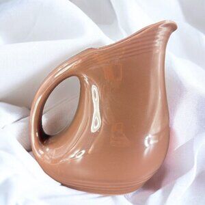 Oneida Culinaria Dark Chocolate Pitcher Carafe Made In Indonesia‎ With Lines